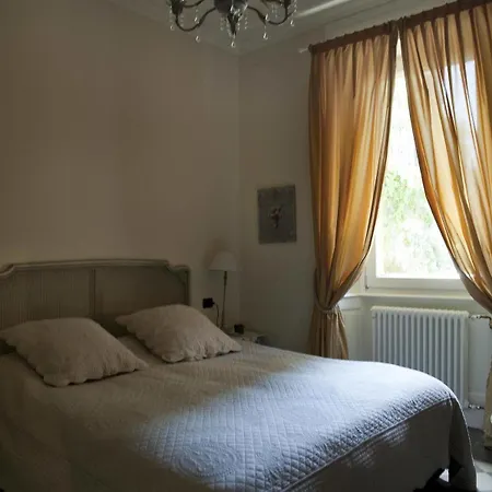 Relais Augusta Nocleg ze śniadaniem *